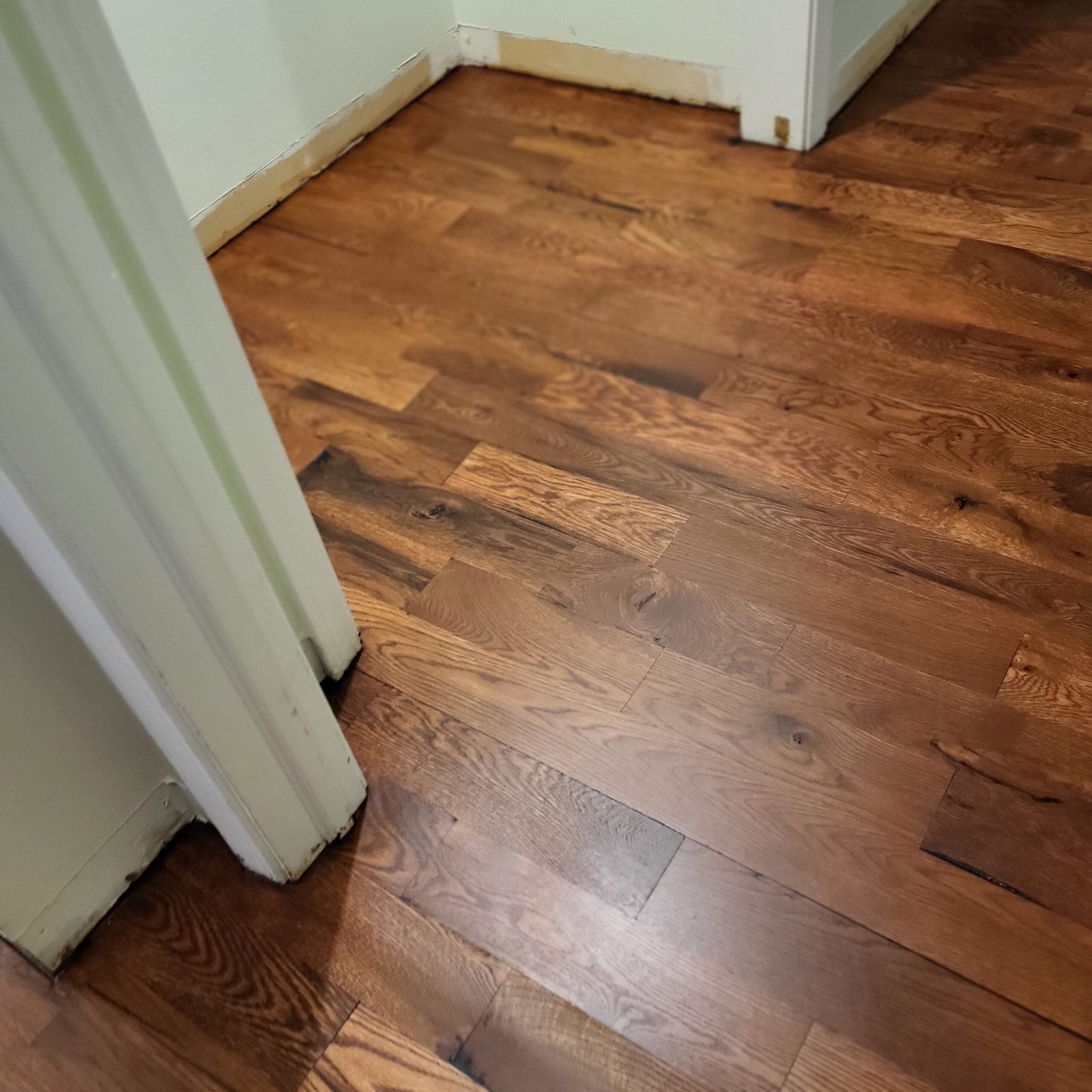 Professional Dustless And Sandless Refinishing Now Serving Lebanon And Laclede County.